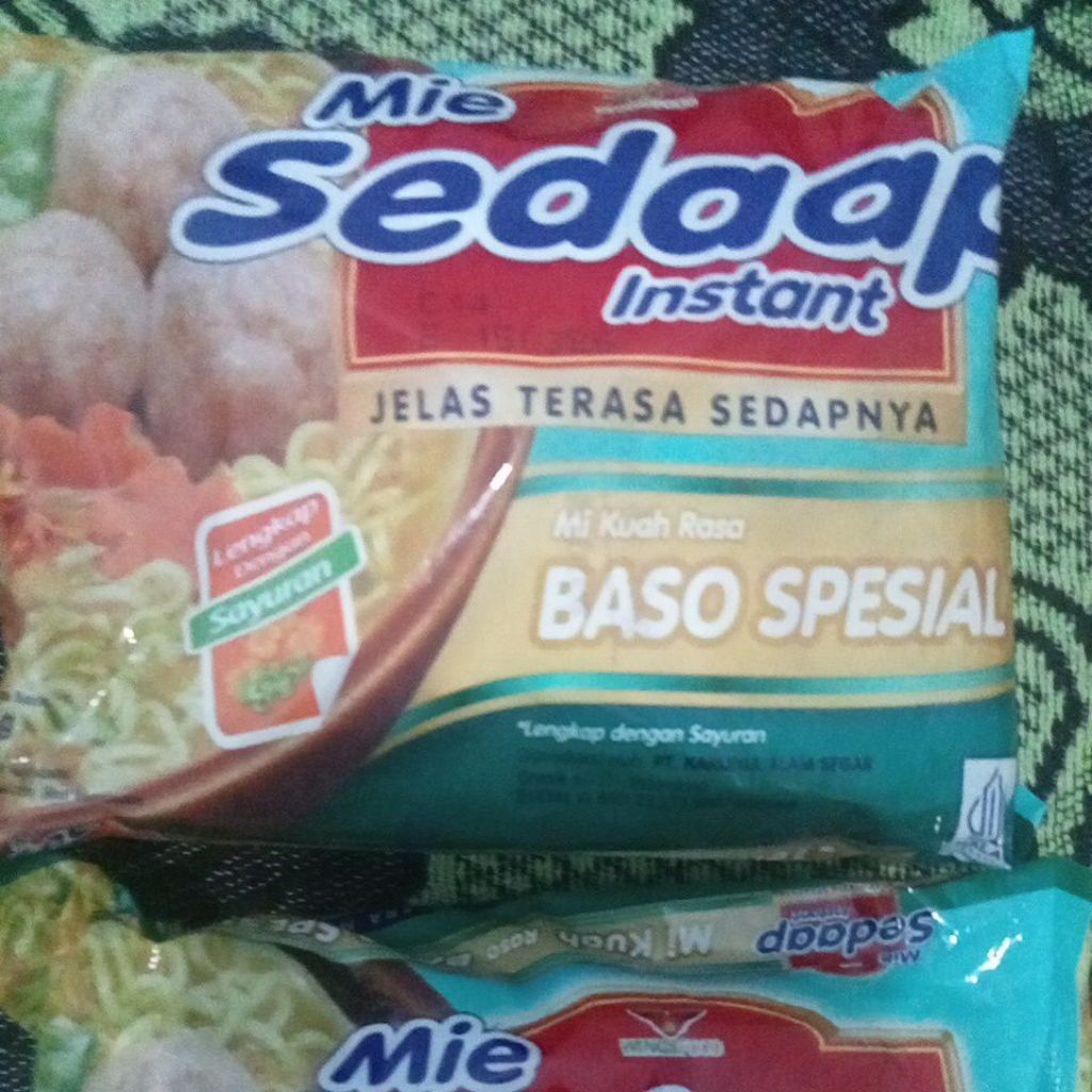 

mie sedap instan baso spesial