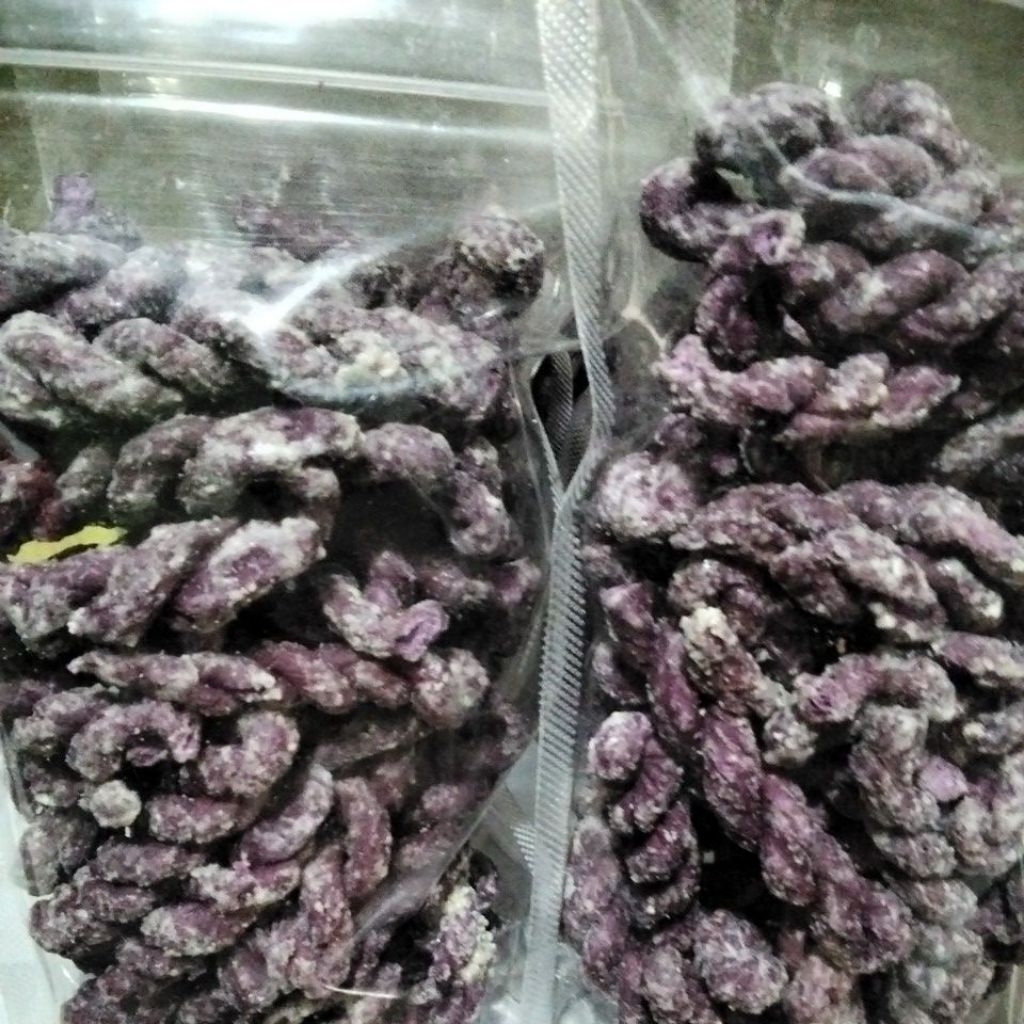 

kue tambang/untir2 ketan manis