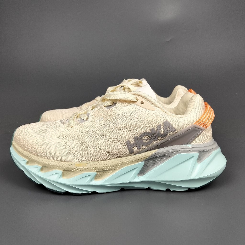 Hoka one one elevon 2 cream blue