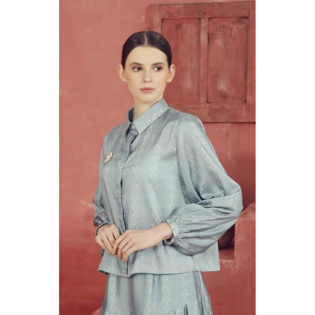 preloved SET KHANUM SATIN BY BENANG JARUM size S