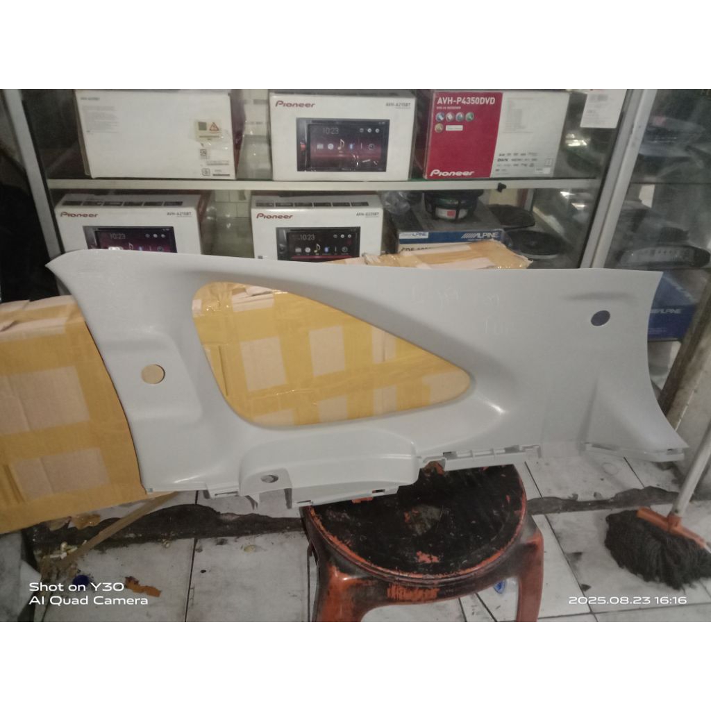 Cover panel Quarter Door Trim baris ketiga All New Avanza Xenia 2022 original