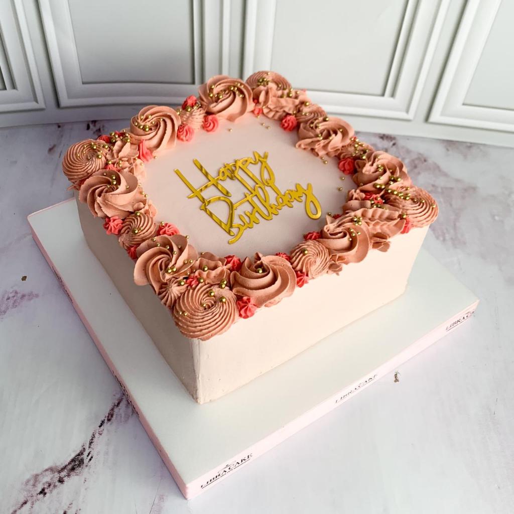 

Kue Ulang Tahun/Birthday Cake/Kue Ultah tema Flower Cake/Kue Birthday jakarta