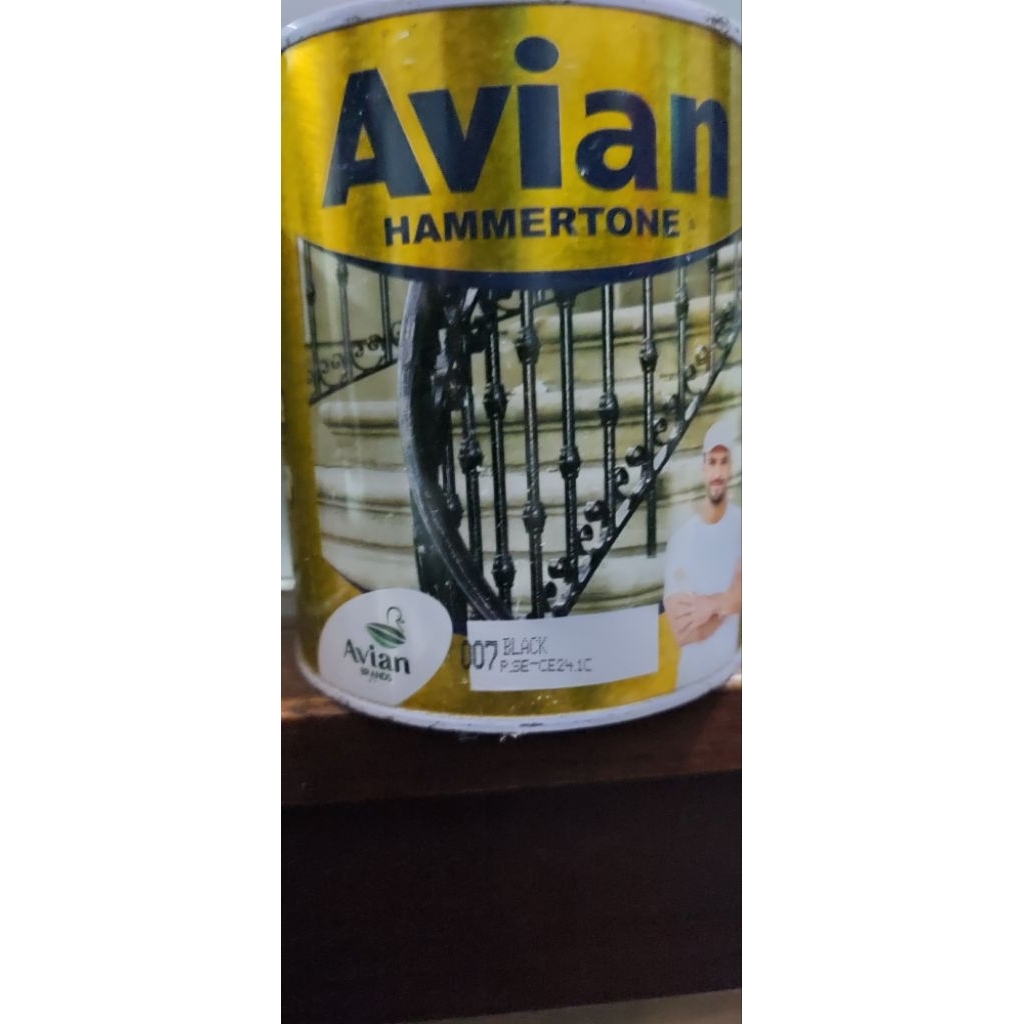 

cat Avian hitam hamerton