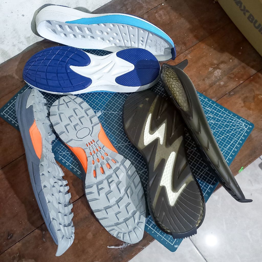 0RIGINAL OUTSOLE Running & trail run sol telapak sepatu lari