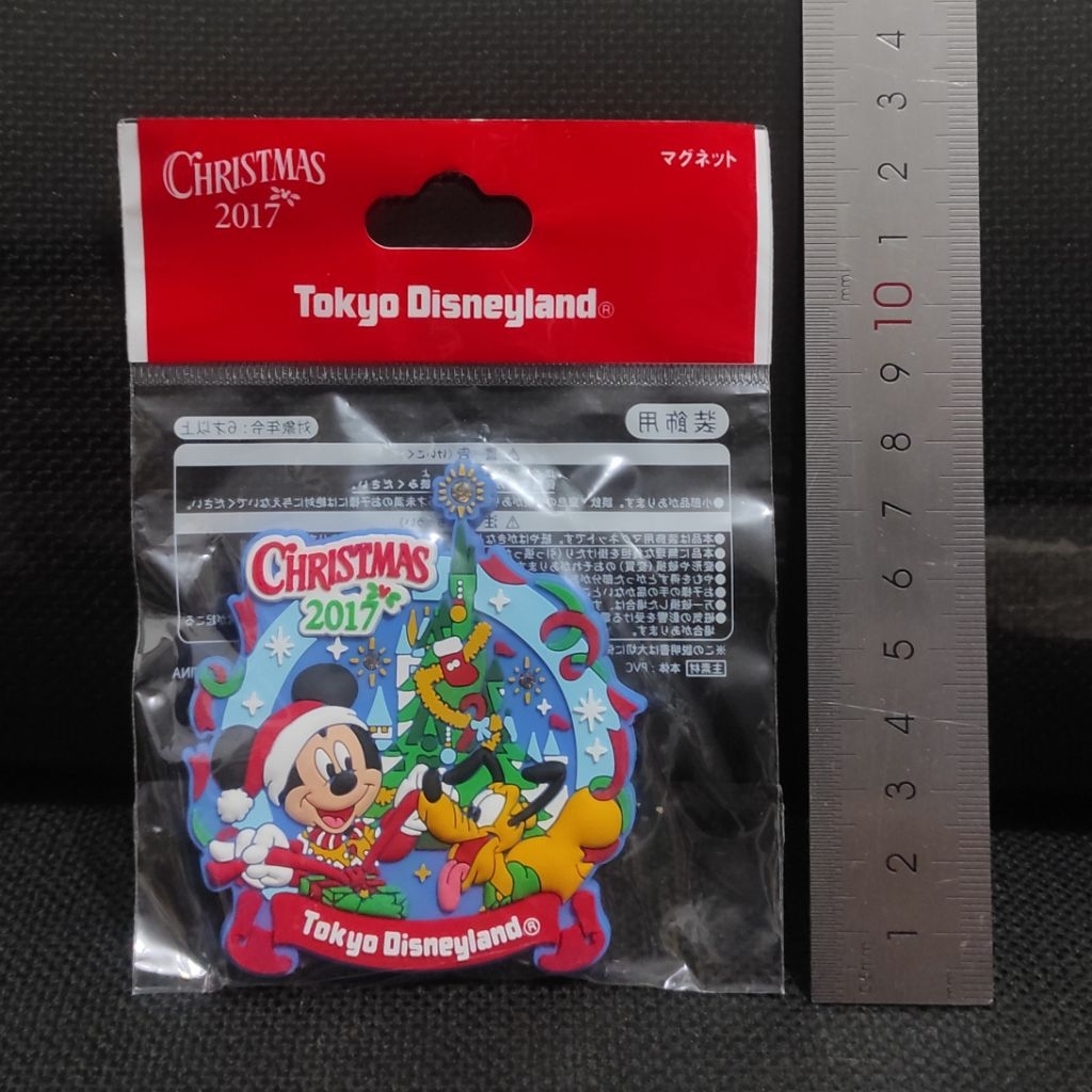 Souvenir Magnet Kulkas Tokyo Disney Resort Disneyland Christmas 2017 Original Jepang