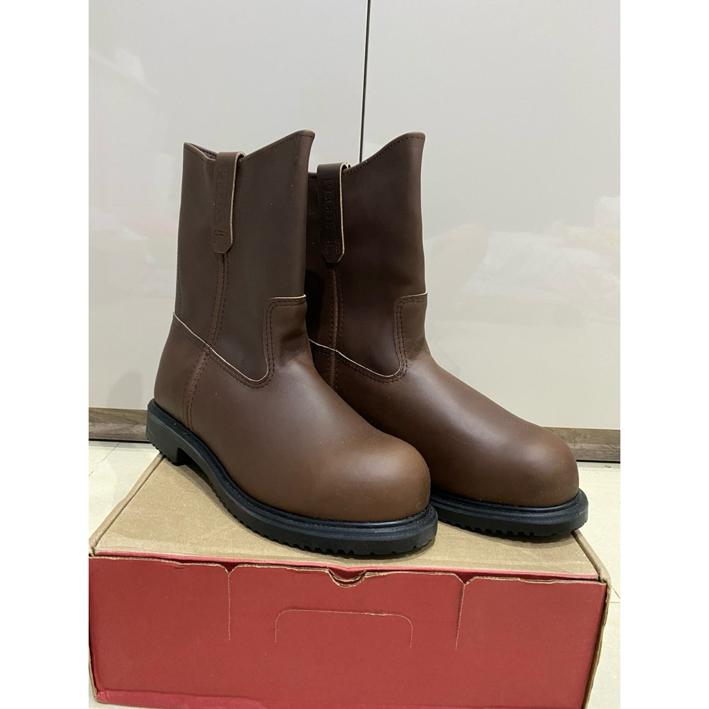 Redwing 8241 / 2541 Tahun 2024 BNIB