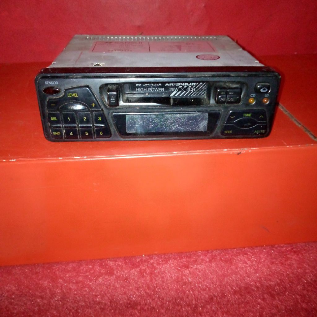 radio jadul tipe mobil sansui