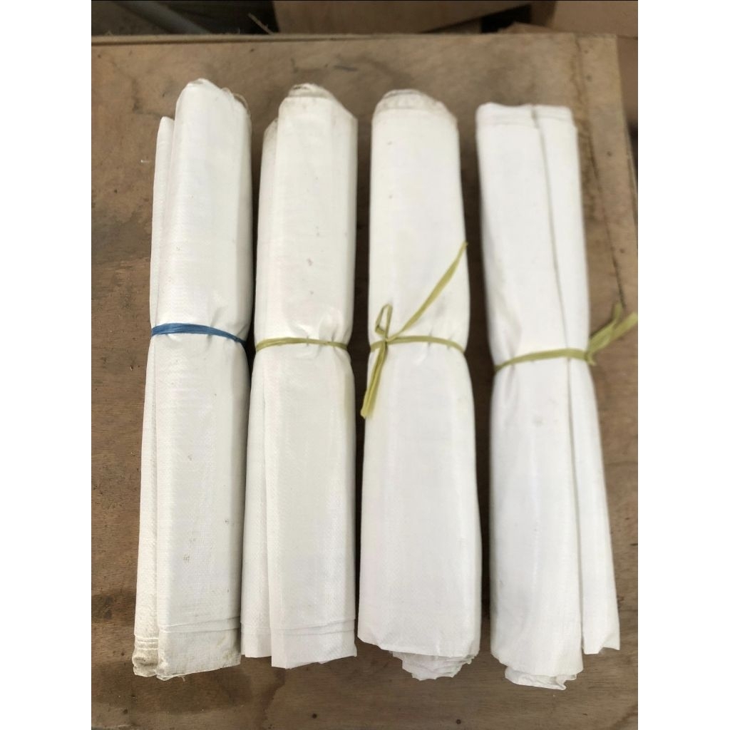 

KARUNG TEPUNG CAKRA 25KG PER IKAT (satu ikat isi 10 karung)