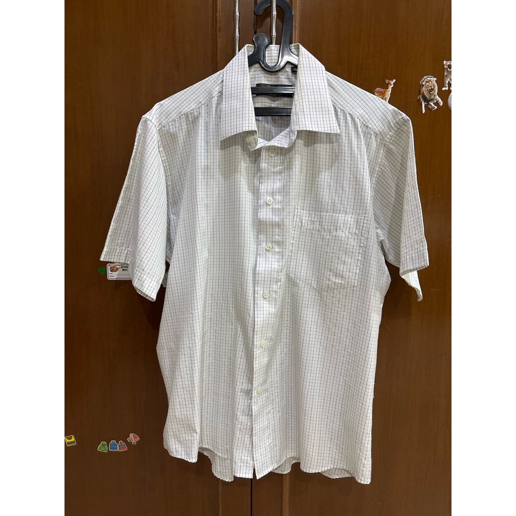 Kemeja lengan pendek GIORGIO ARMANI GA kantor cassual bekas pemakaian pribadi