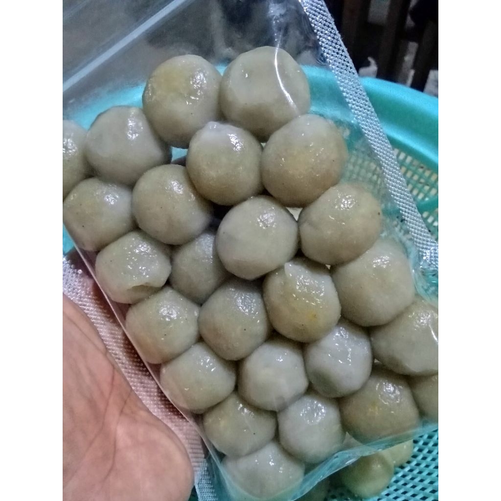 

Cilok isi Ayam suwir