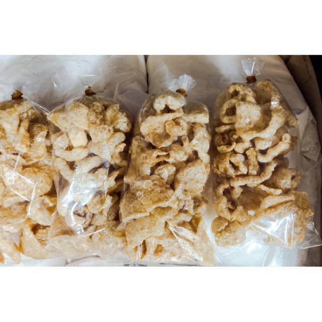 

kerupuk kulit babi / cujiucha / kerupuk kulit