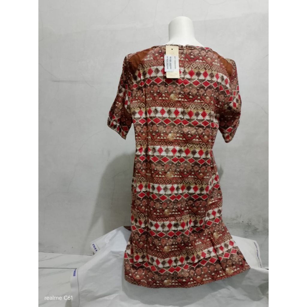 Promo Baju Kemeja  Blouse Wanita MPD Emba Abstrak Size S, M, L Dan XL