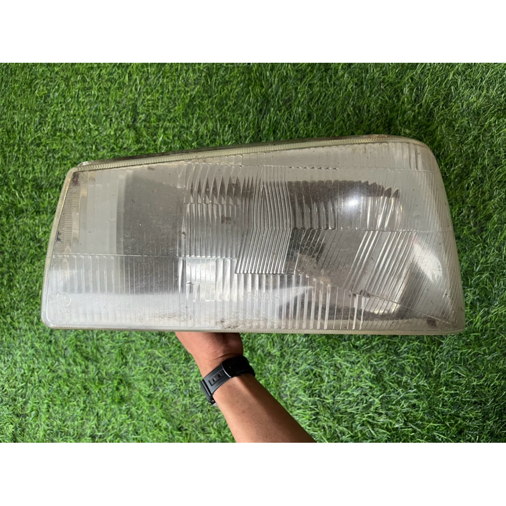 lampu depan / Headlamp Original Peugeot 505