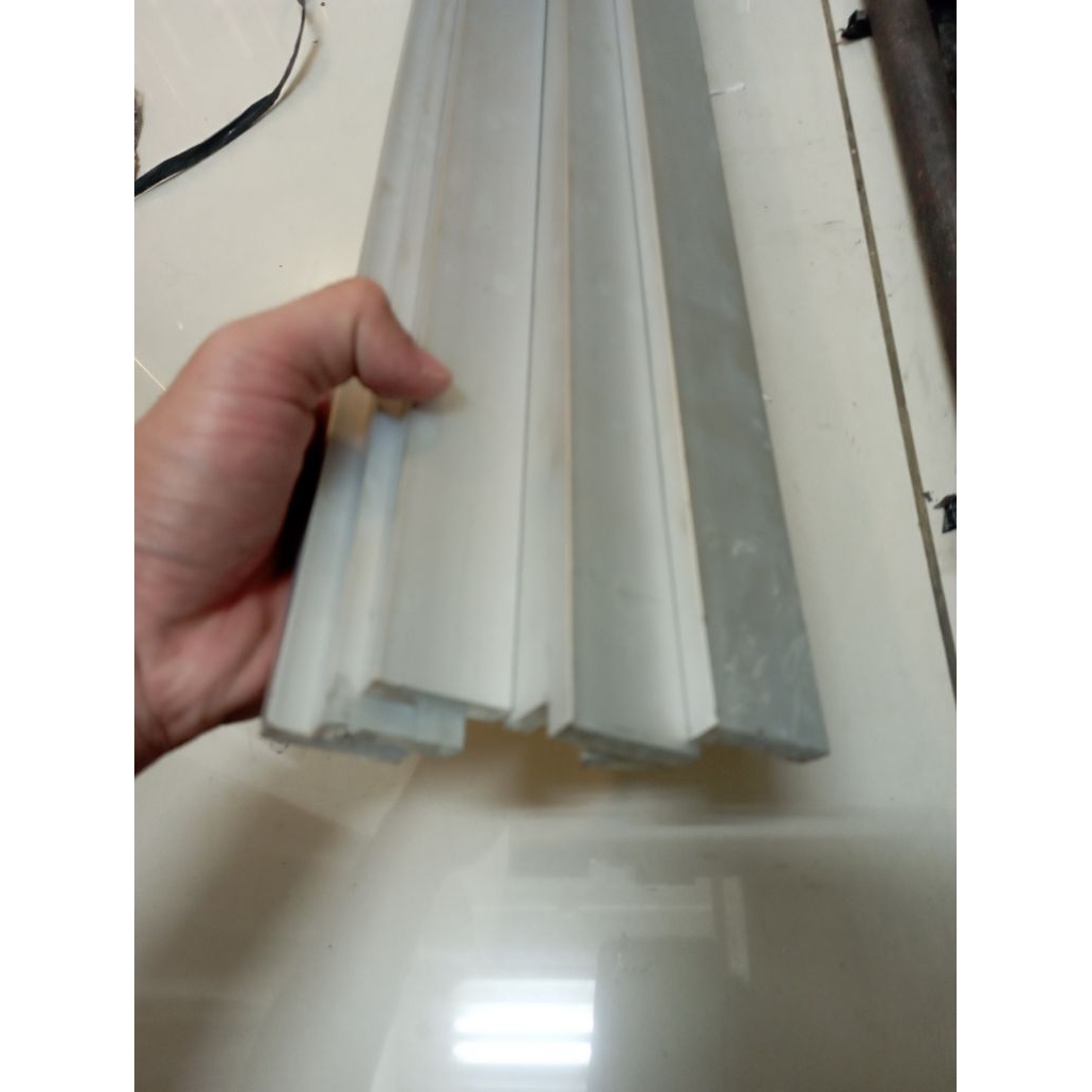 Plat Strip Alumunium Tebal 5mm x 30mm x 1000mm Alumunium