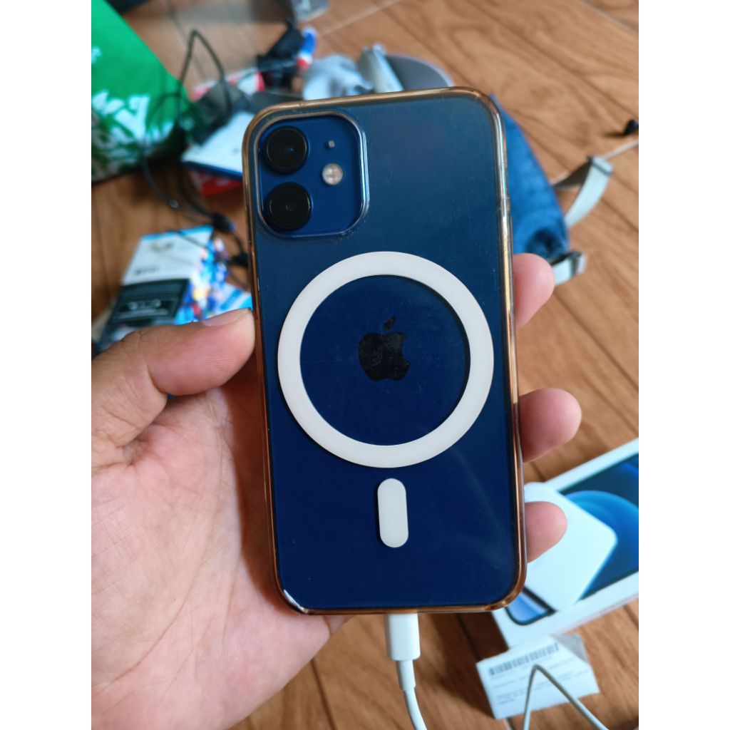 Hp Iphone 12 mini Bekas Pemakaian Pribadi 64GB wifi only