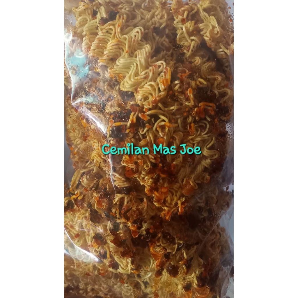 

Sebring(seblak kering) mie jadul daun jeruk/bumbu melimpah/memanjakan lidah