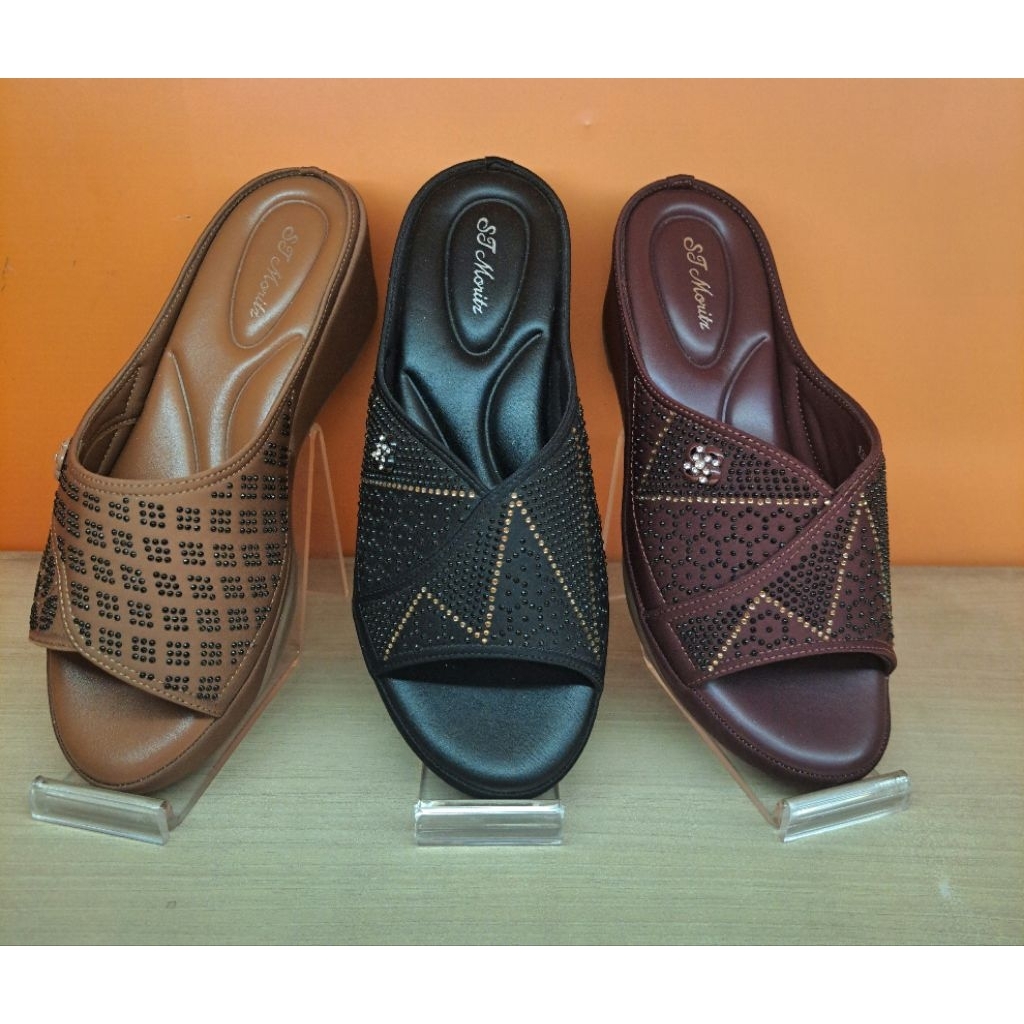 Sandal wanita ST.MORITZ