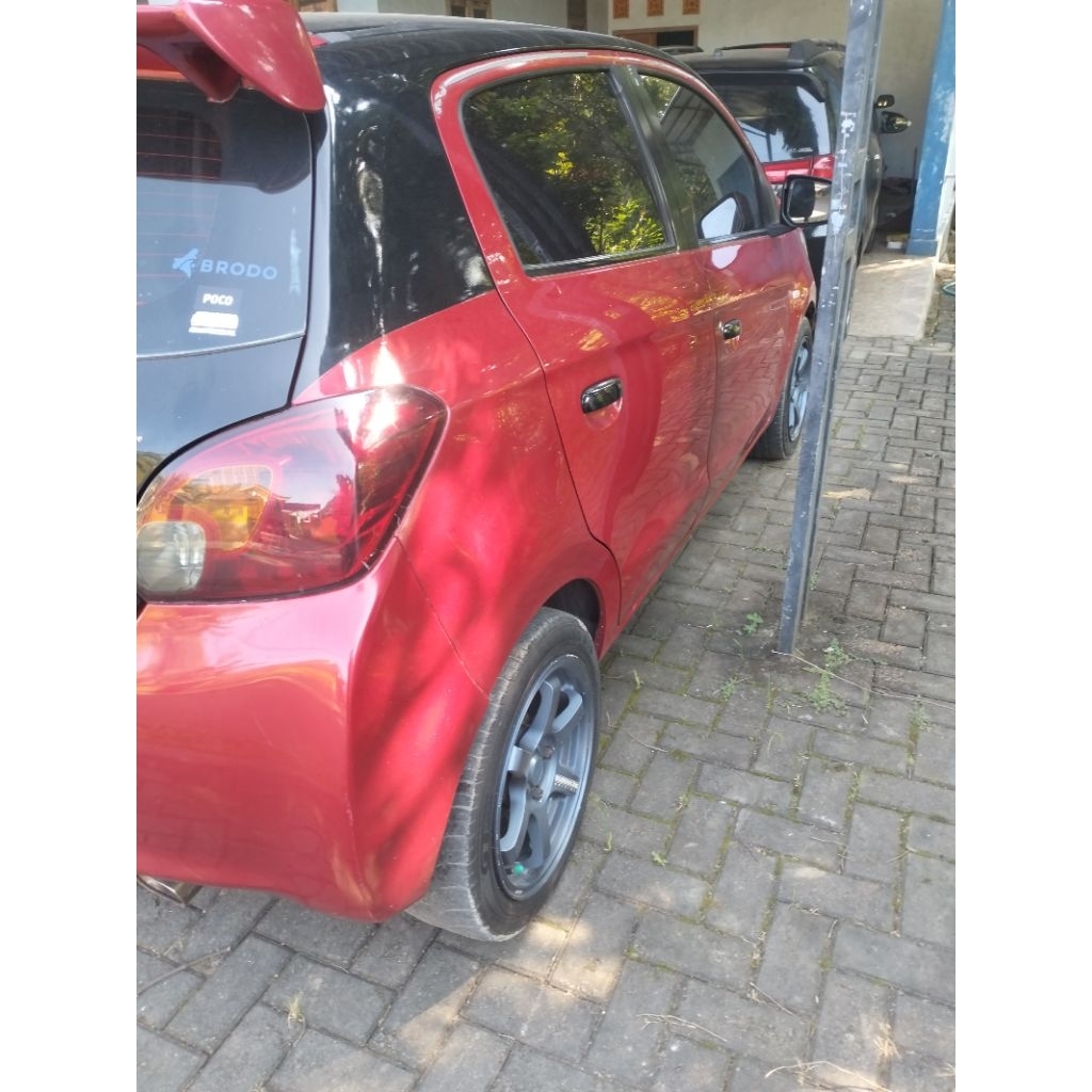 Mitsubishi Mirage glx 2014