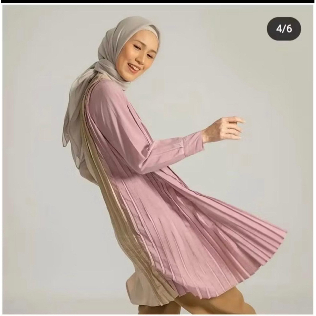 KAMIIDEA PLEATED TOP