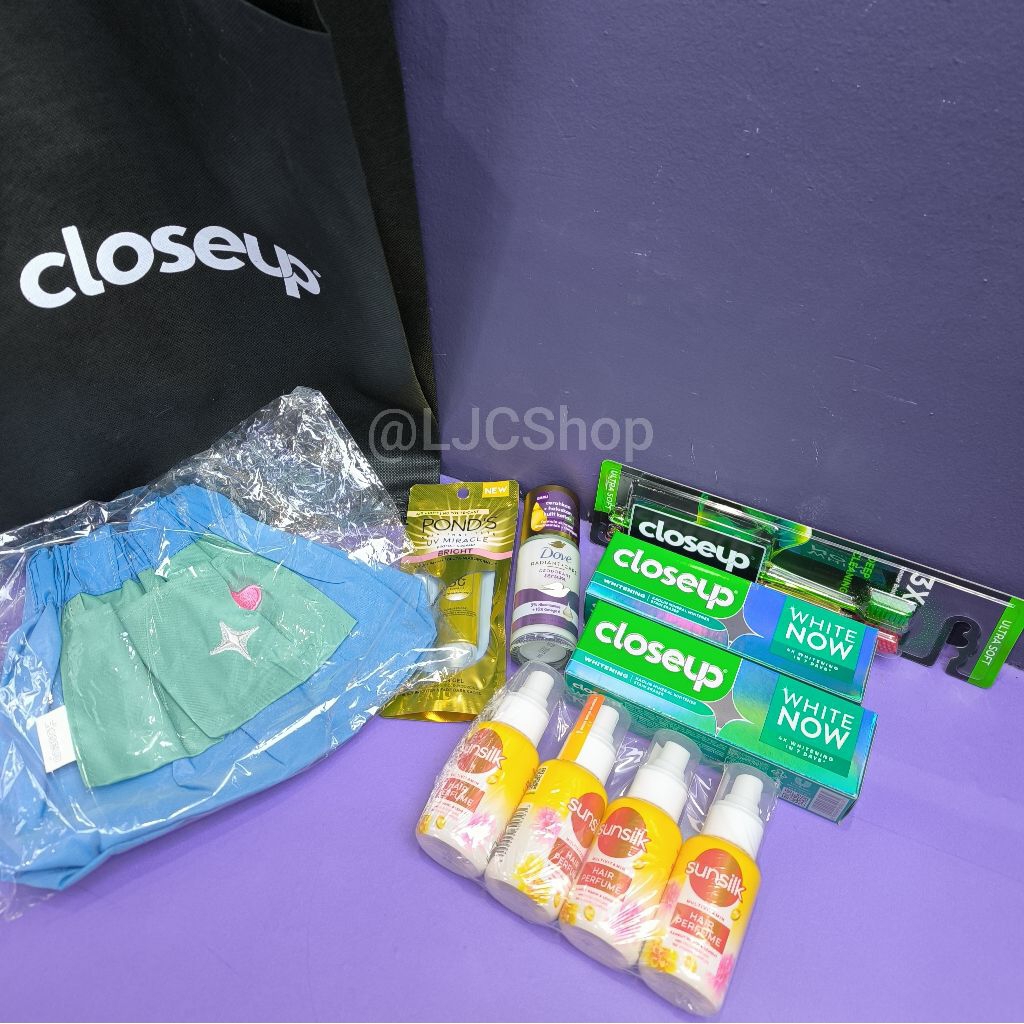 CLOSE UP WHITE NOW BUNDLE