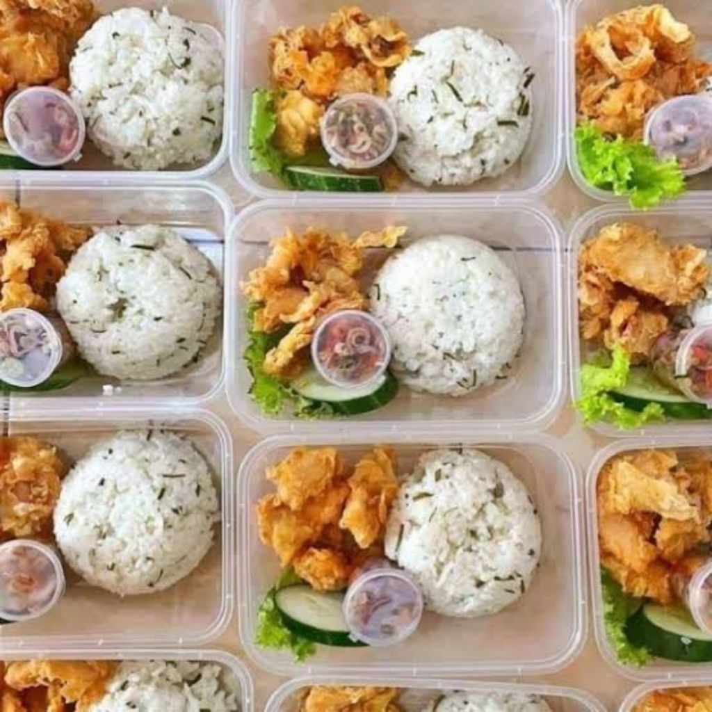 

siap kirim paket hemat nasi daun jeruk nasi liwet nasi kuning jumat berkah ulang tahun jakarta goodie bag bingkisan anak