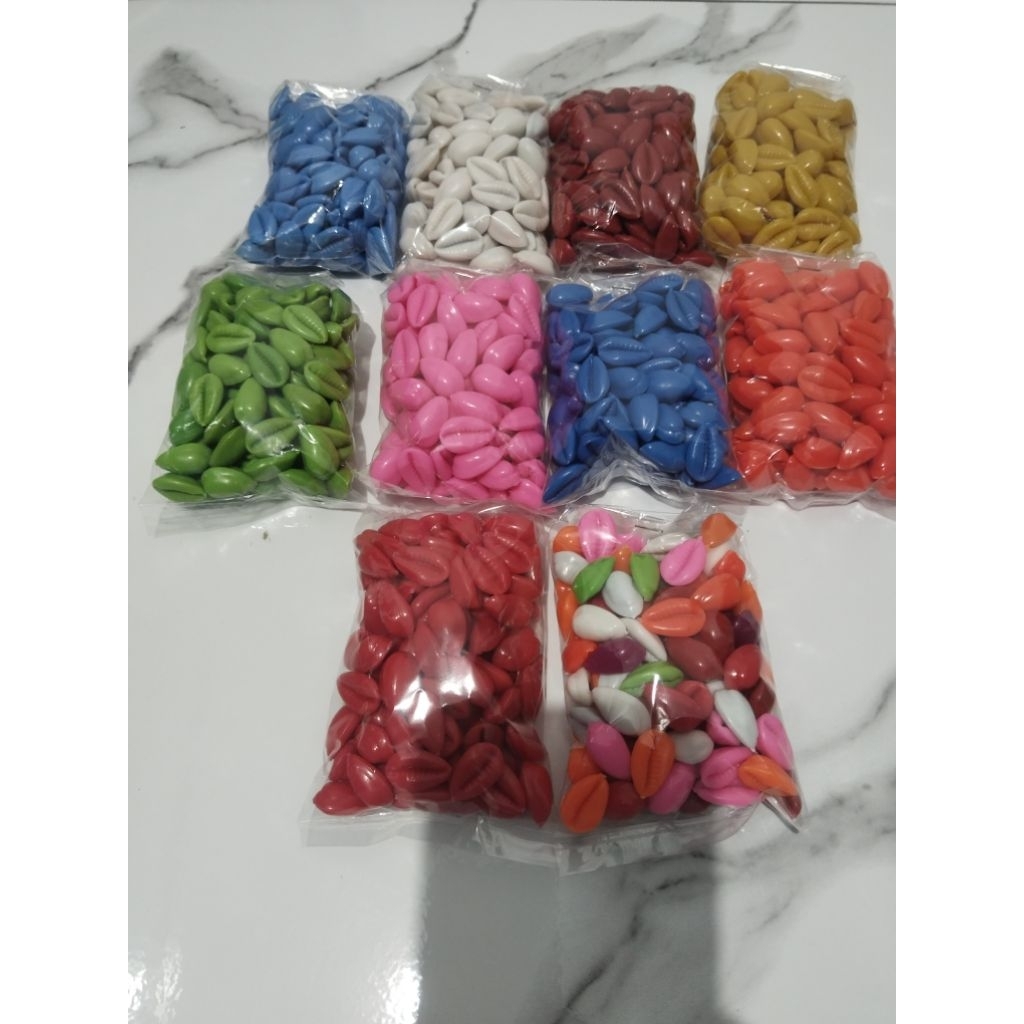 Biji congklak plastik isi 100pc