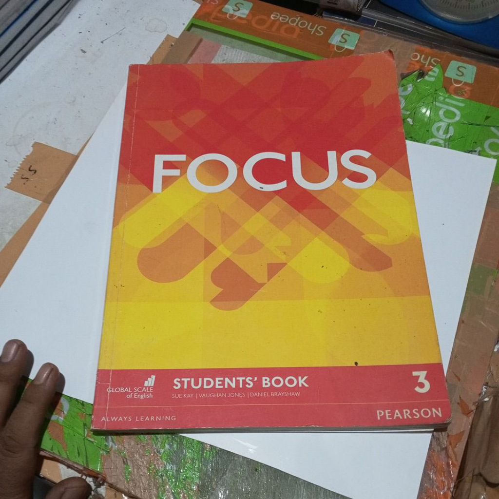 BUKU FOCUS STUDENTS BOOK 3