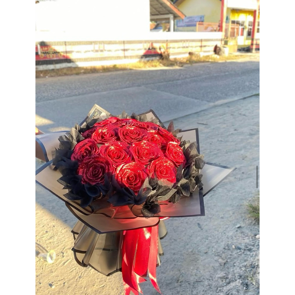 

buket bunga pita satin 18 tangkai warna maroon