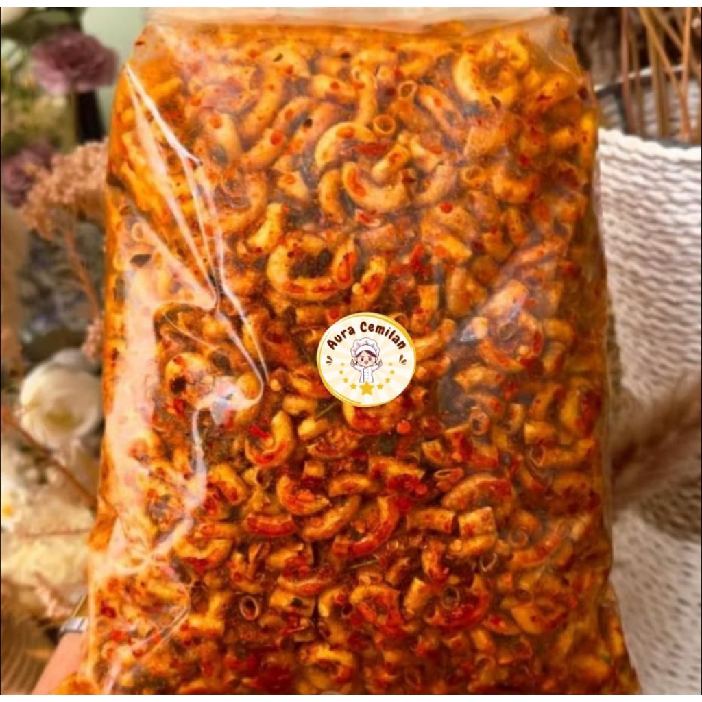 

PROMO 1kg MAKARONI CIKRUH DAUN JERUK,GURIH PEDAS,CAMILAN