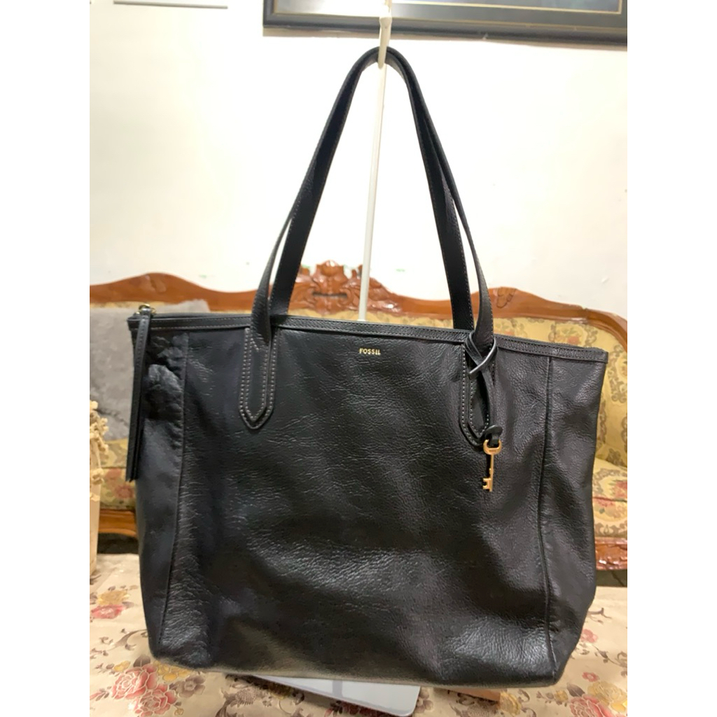 •Preloved• Tote Bag Fossil ORI