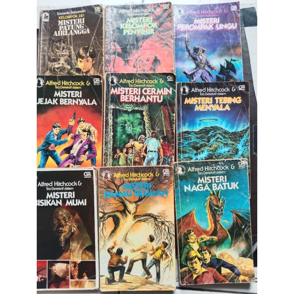 novel jadul Novel Alfred Hitchock & Trio Detektif