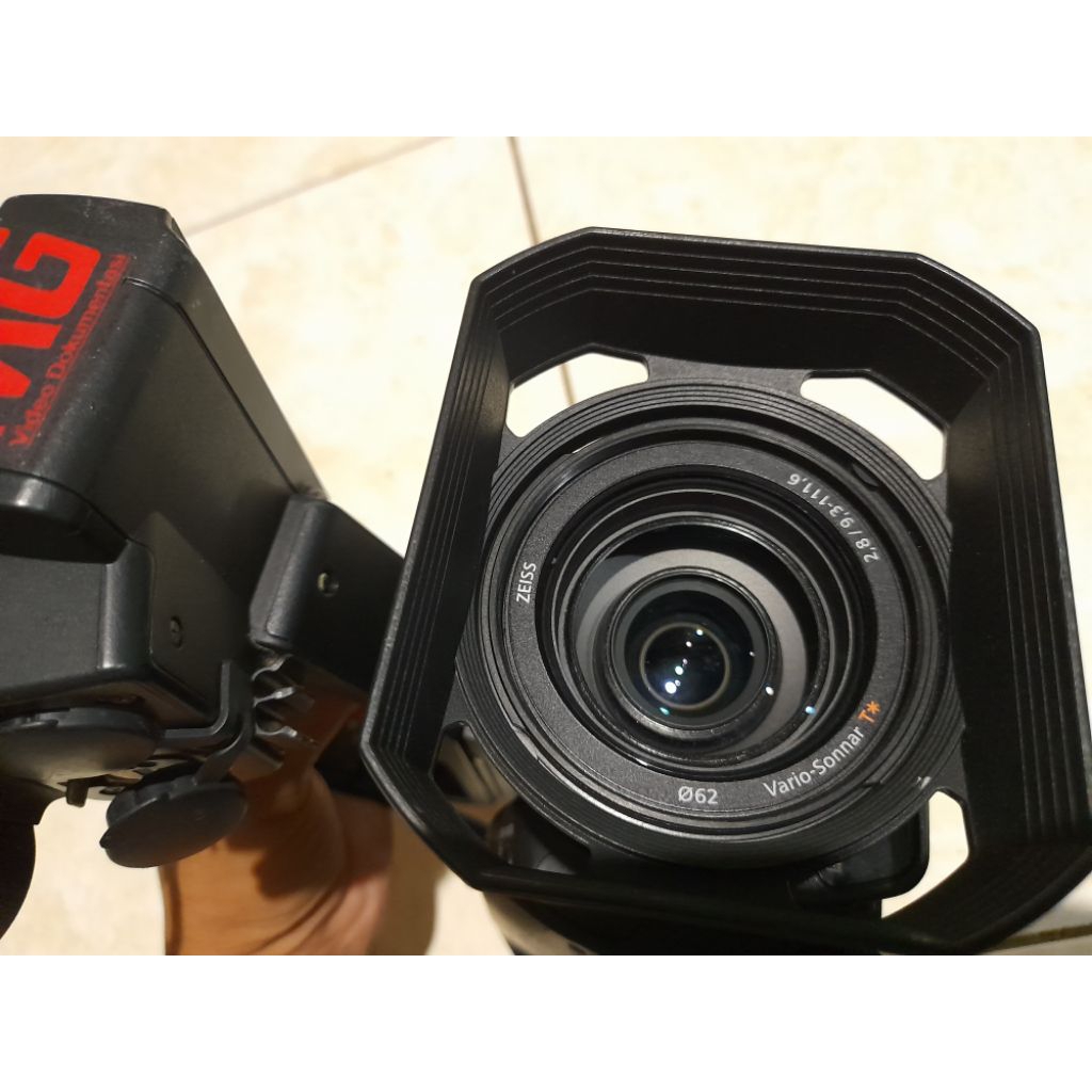 SONY HXR-MC88 Handycam komplit seken barang terawat dijual udah upgrade