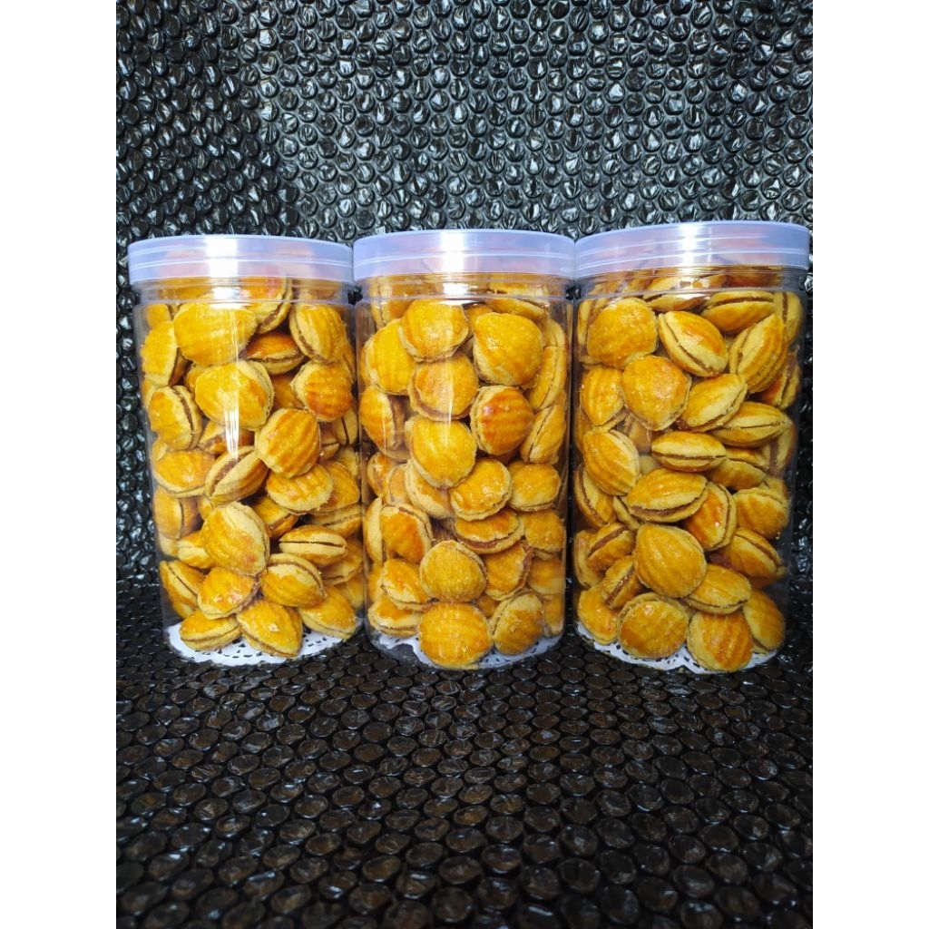 

KUE NASTAR MIRI TOPLES TABUNG