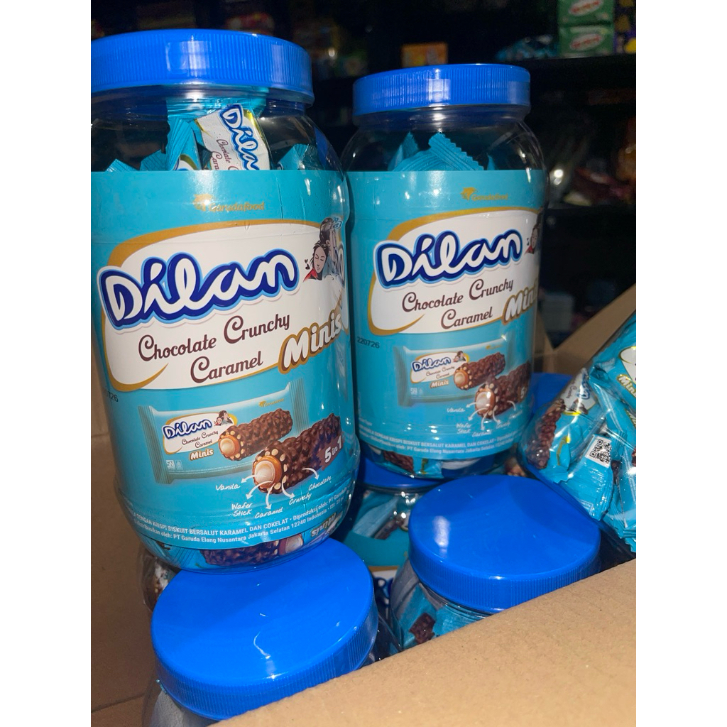 

Dilan Mini Toples Chocolate crunchy caramel isi 25pcs