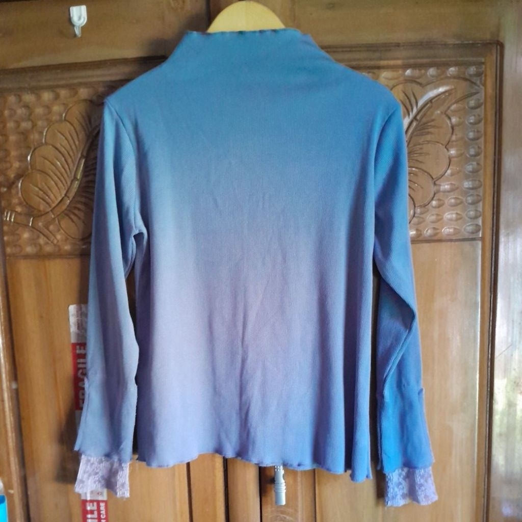 atasan rajut tangan renda