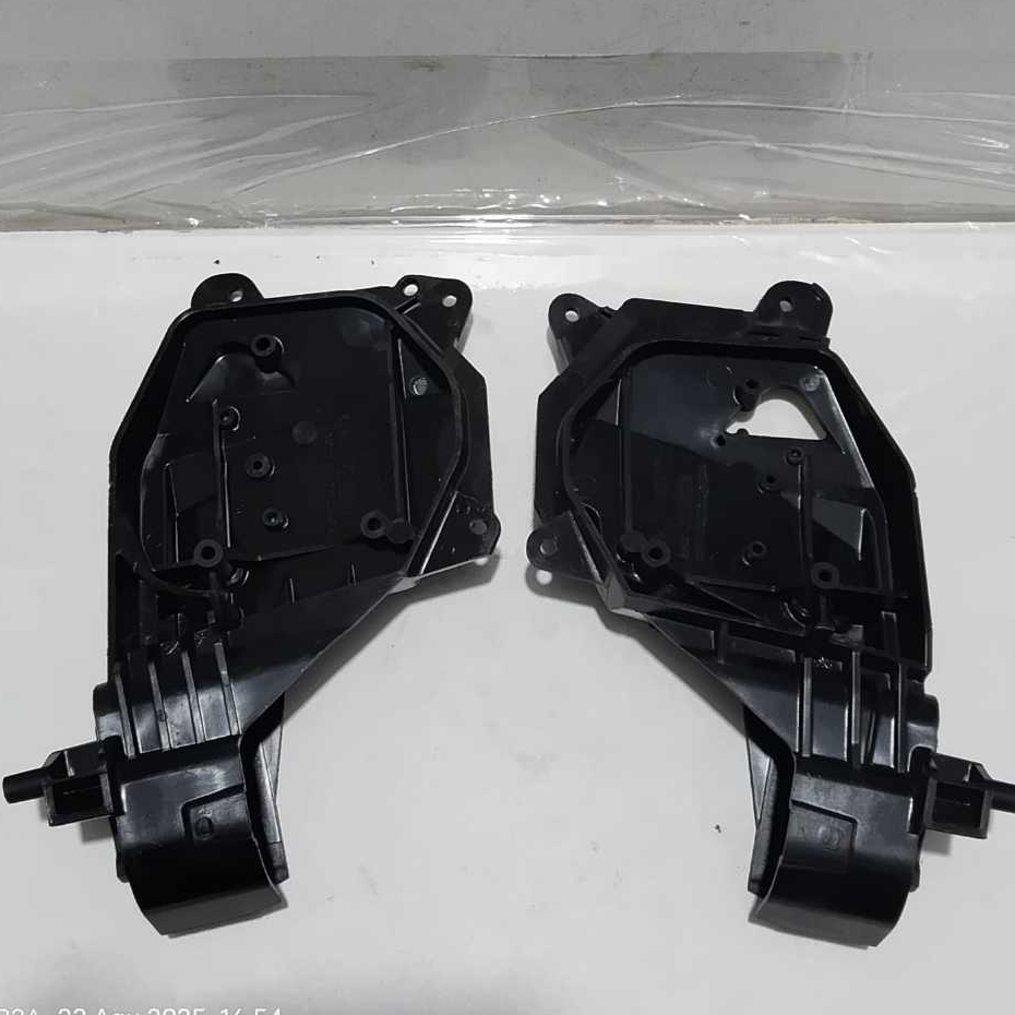 Breket Rangka Spion Honda Freed Original RH / Spion Honda Freed