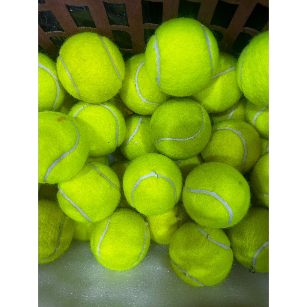 Bola tennis bekas Bola kasti