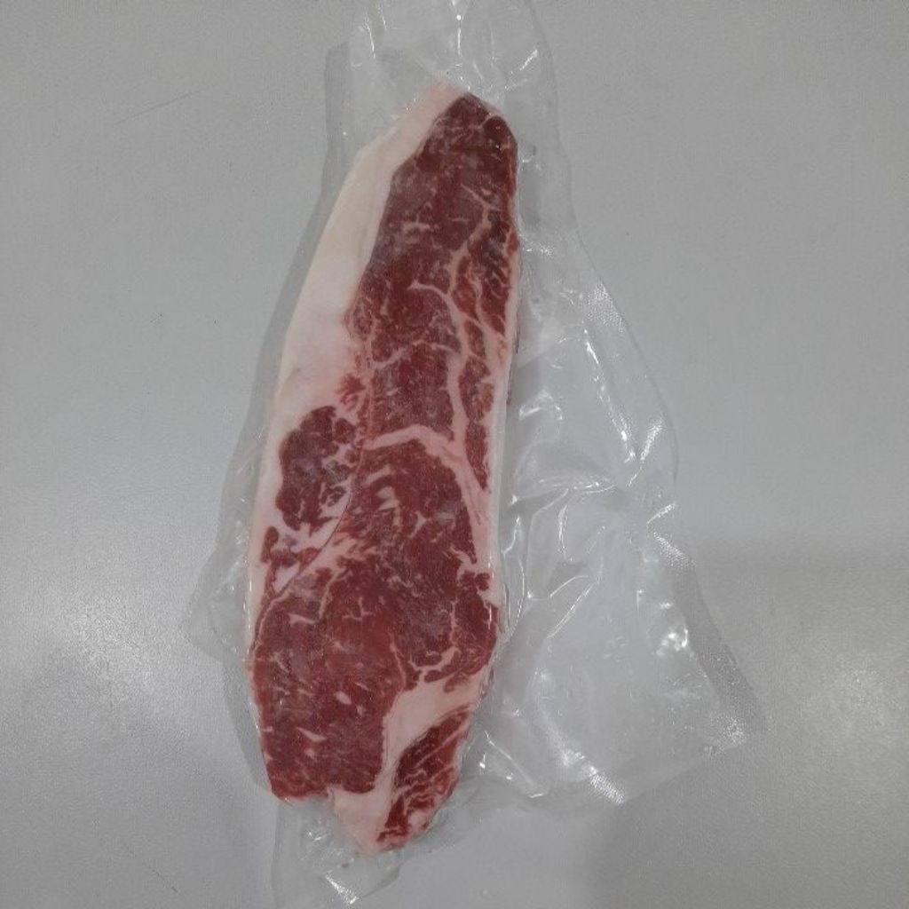 

Black angus sirloin