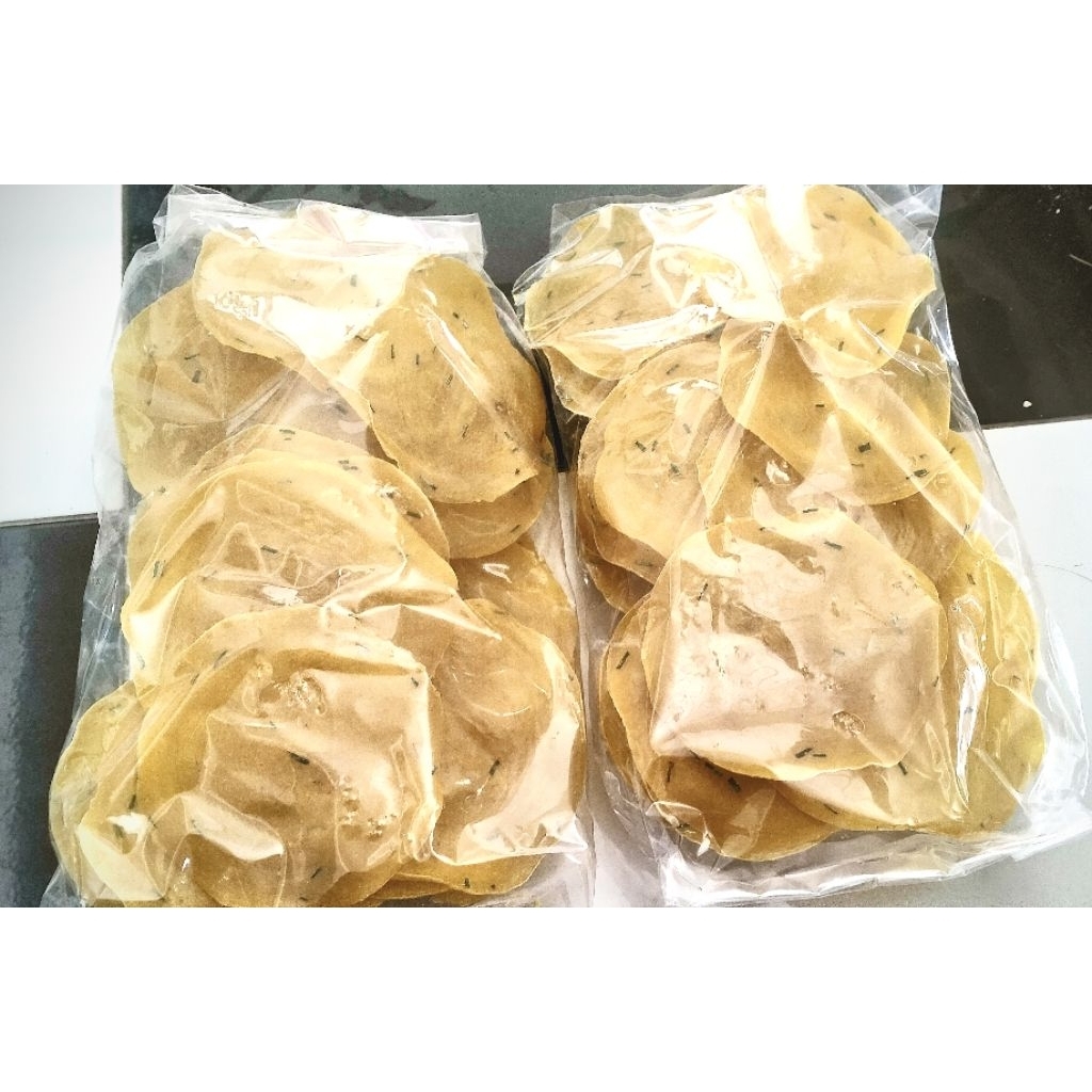 

Opak/ Kerupuk Kentang Mentah