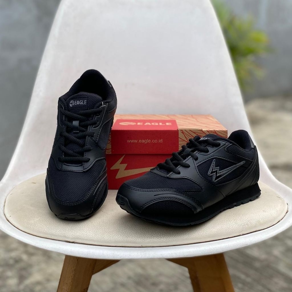 sepatu anak hitam polos sepatu olahraga anak hitam polos sepatu sekolah anak polos sepatu eagle shif