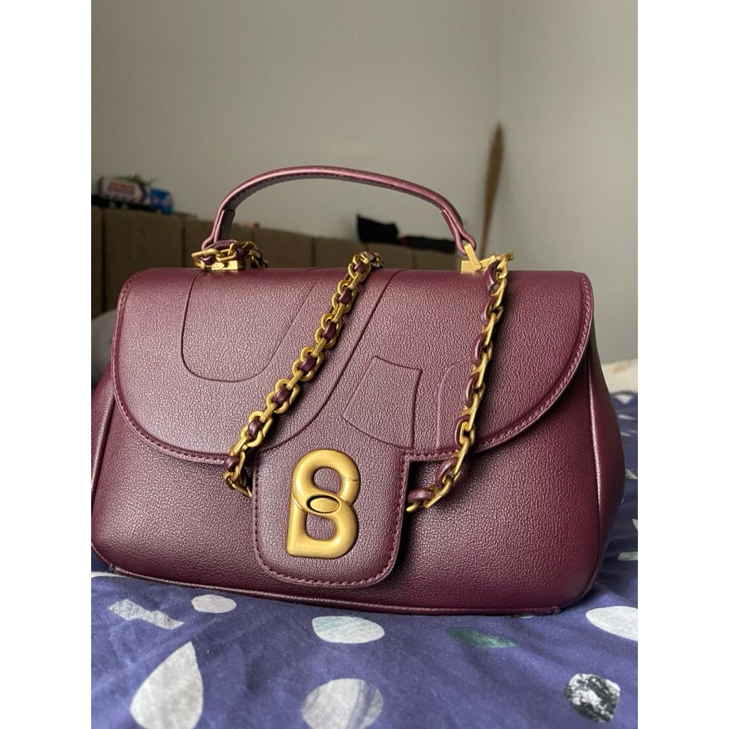 ALMA CHAIN BUTTONSCARVES (PRELOVED)