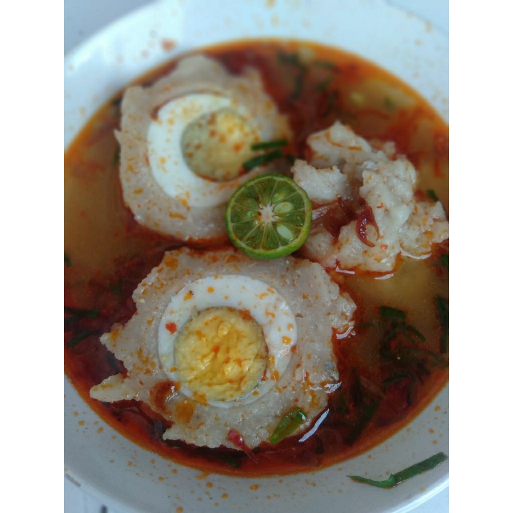 

baso ikan khas malingping isi telor