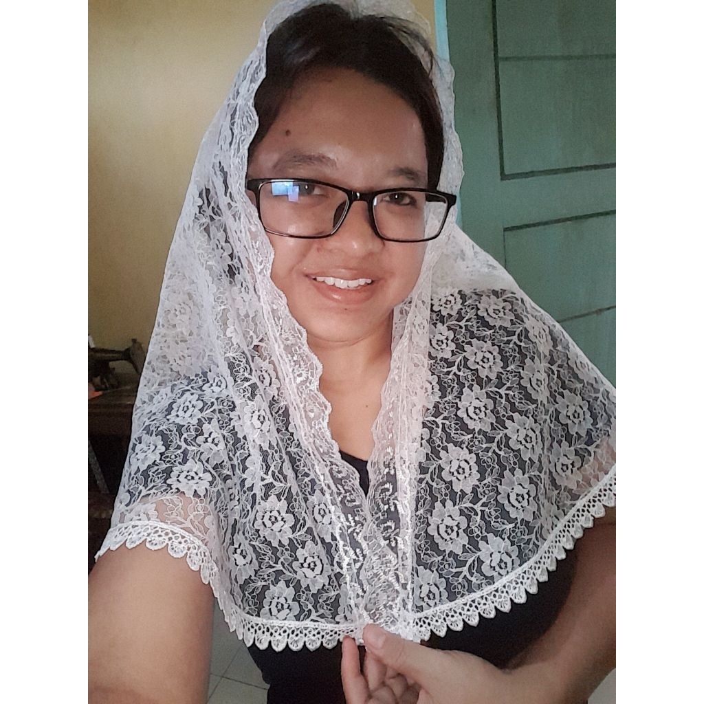 Mantilla brokat bunga/Mantilla setengah lingkaran/Kerudung misa/Mantila