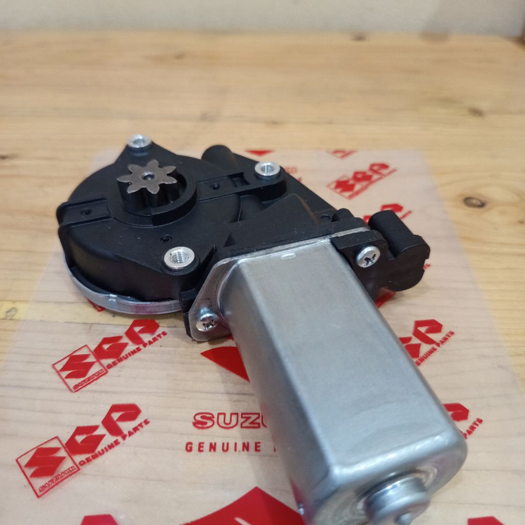 Dinamo Motor Power Window Baleno 1996-2002 kanan dan kiri