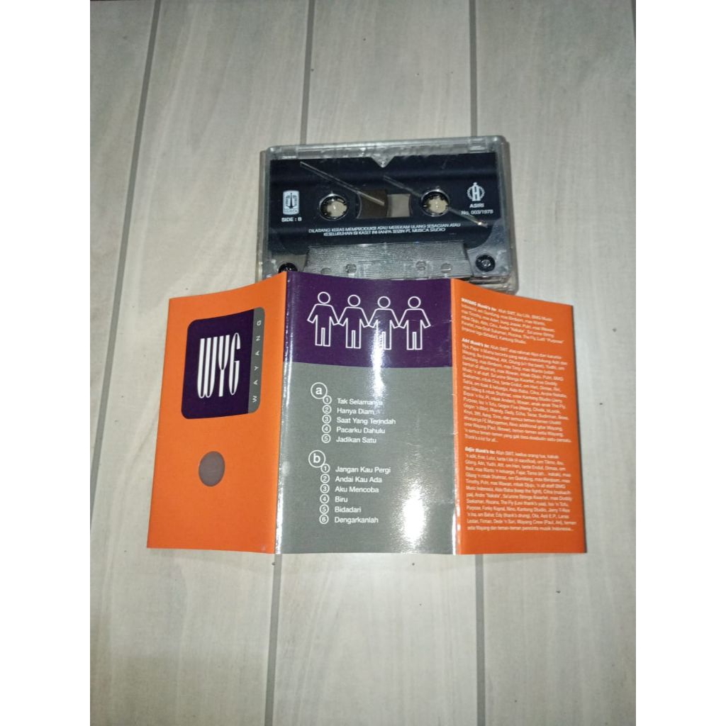 kaset pita wayang band