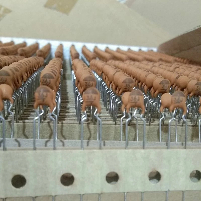 10PCS Kapasitor Keramik - 2pF 4pF 5pf 10pf 12pf 18pF 22pf 30pF 36pF 56pF 68pF Capasitor Ceramic