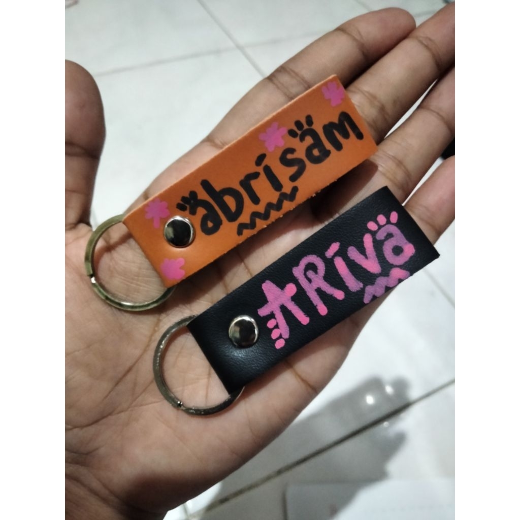 GANTUNGAN KUNCI GANTUNGAN TAS REQUEST NAMA