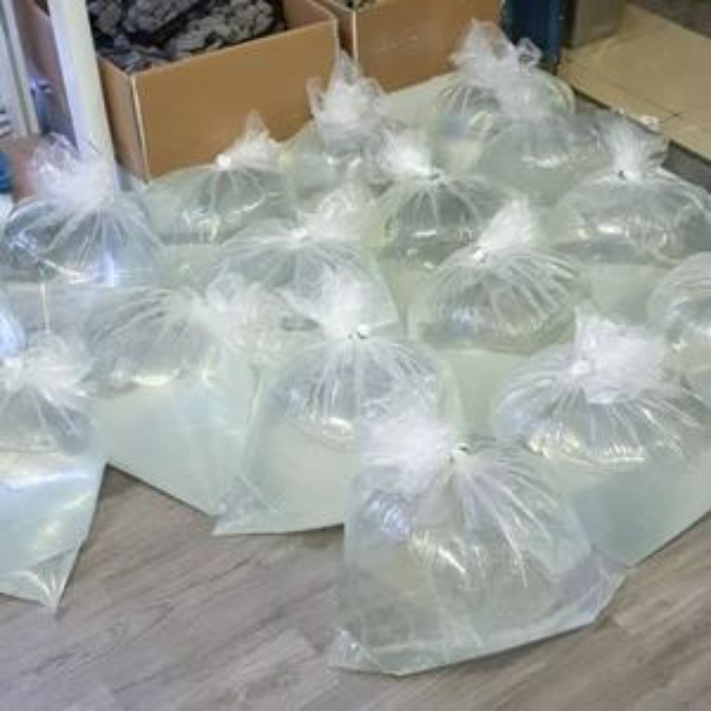 

Air dari mata air di Gunung Padang, khususnya yang disebut "Mata Air Kahuripan