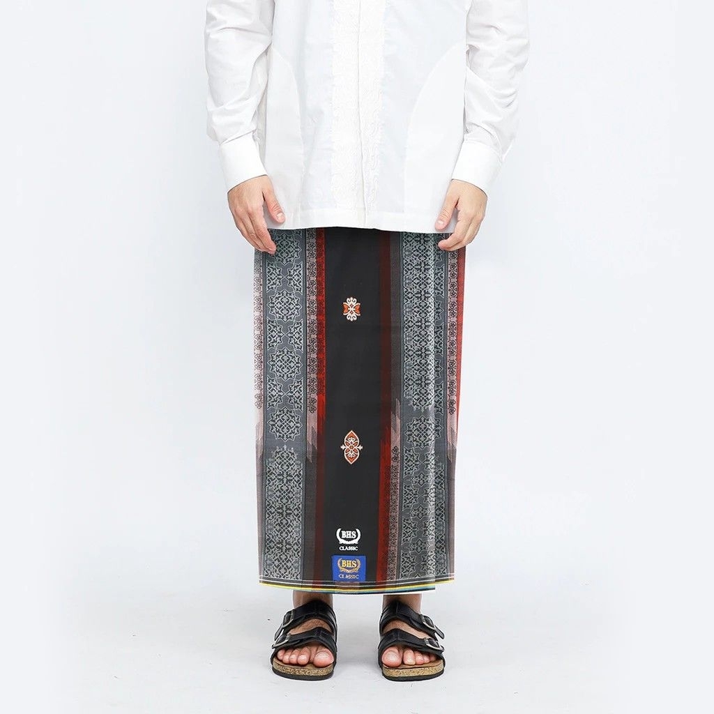 sarung bhs classic gold motif c48 jgf hitam merah 02
