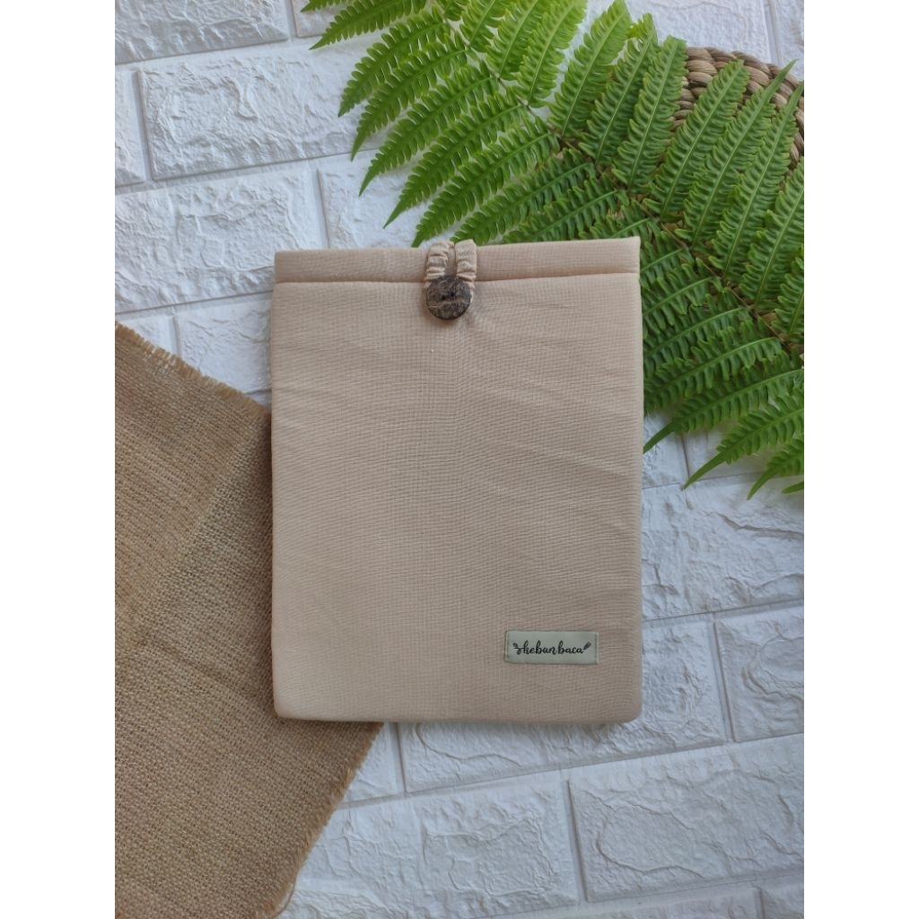 

Zeta Book Sleeves | Pelindung Buku | Sampul Buku | Tas Buku